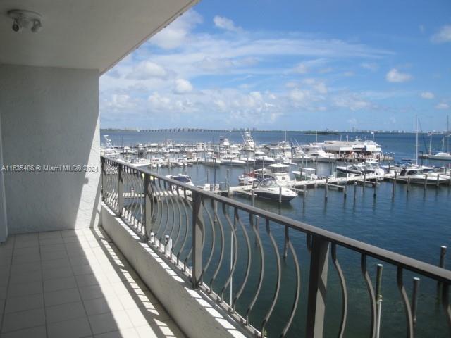 555 NE 15th St # 403, Miami FL 33132 photo 2