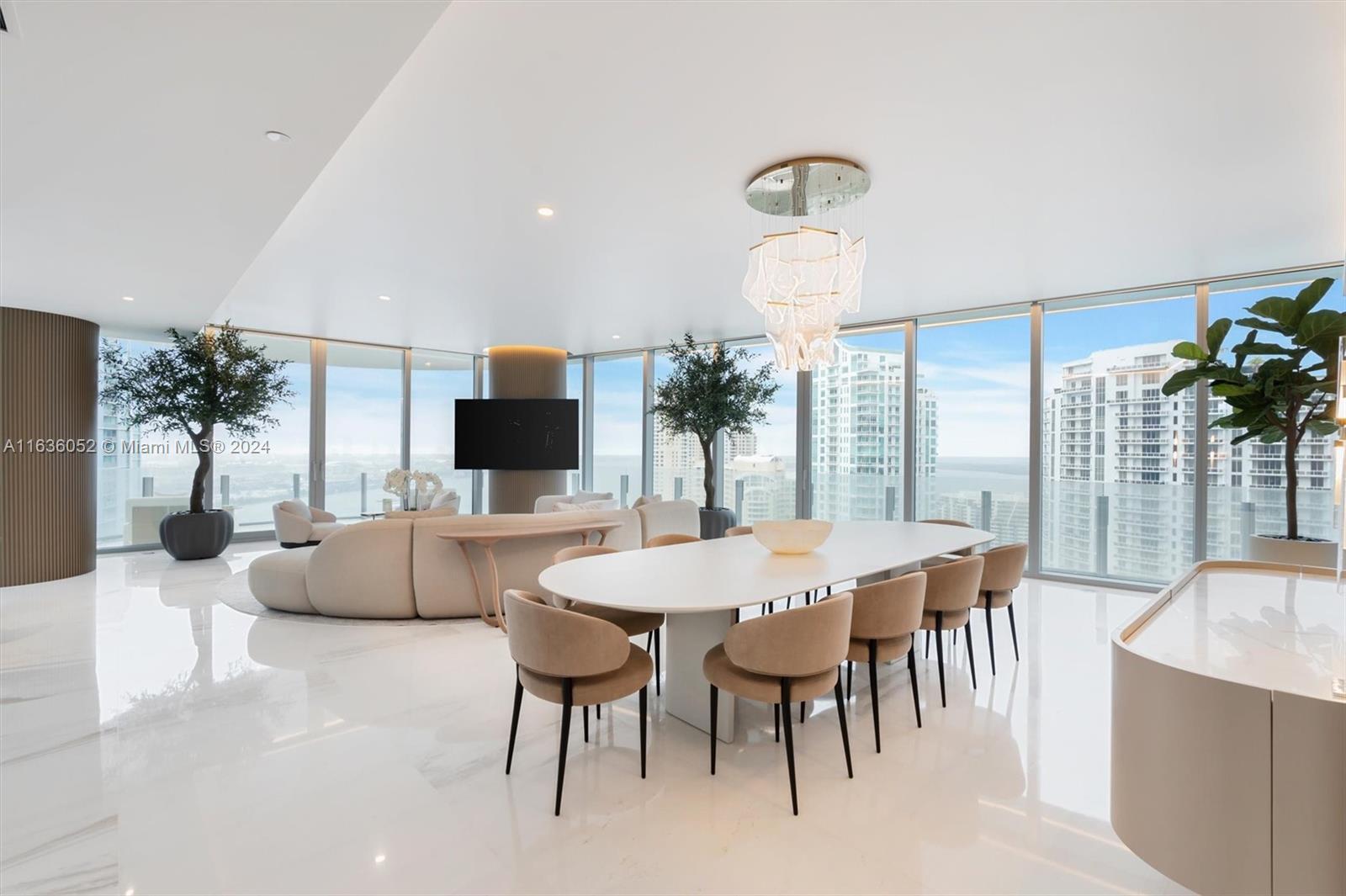 300 Biscayne Blvd Way # 3001, Miami FL 33131 photo 4