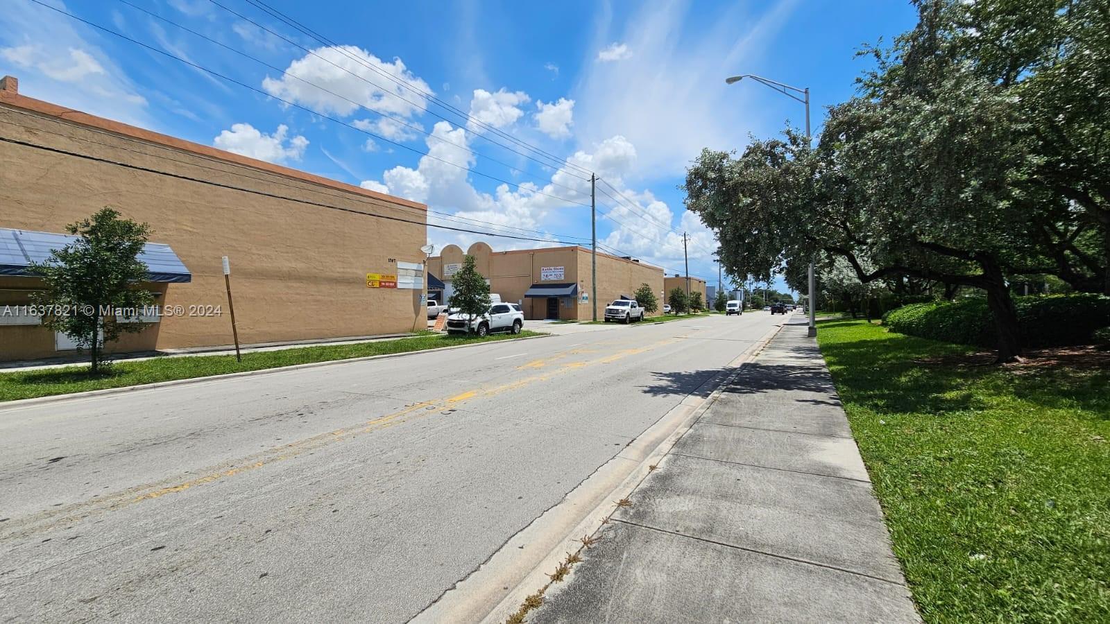 1745 W 37th St, Hialeah FL 33012 photo 3