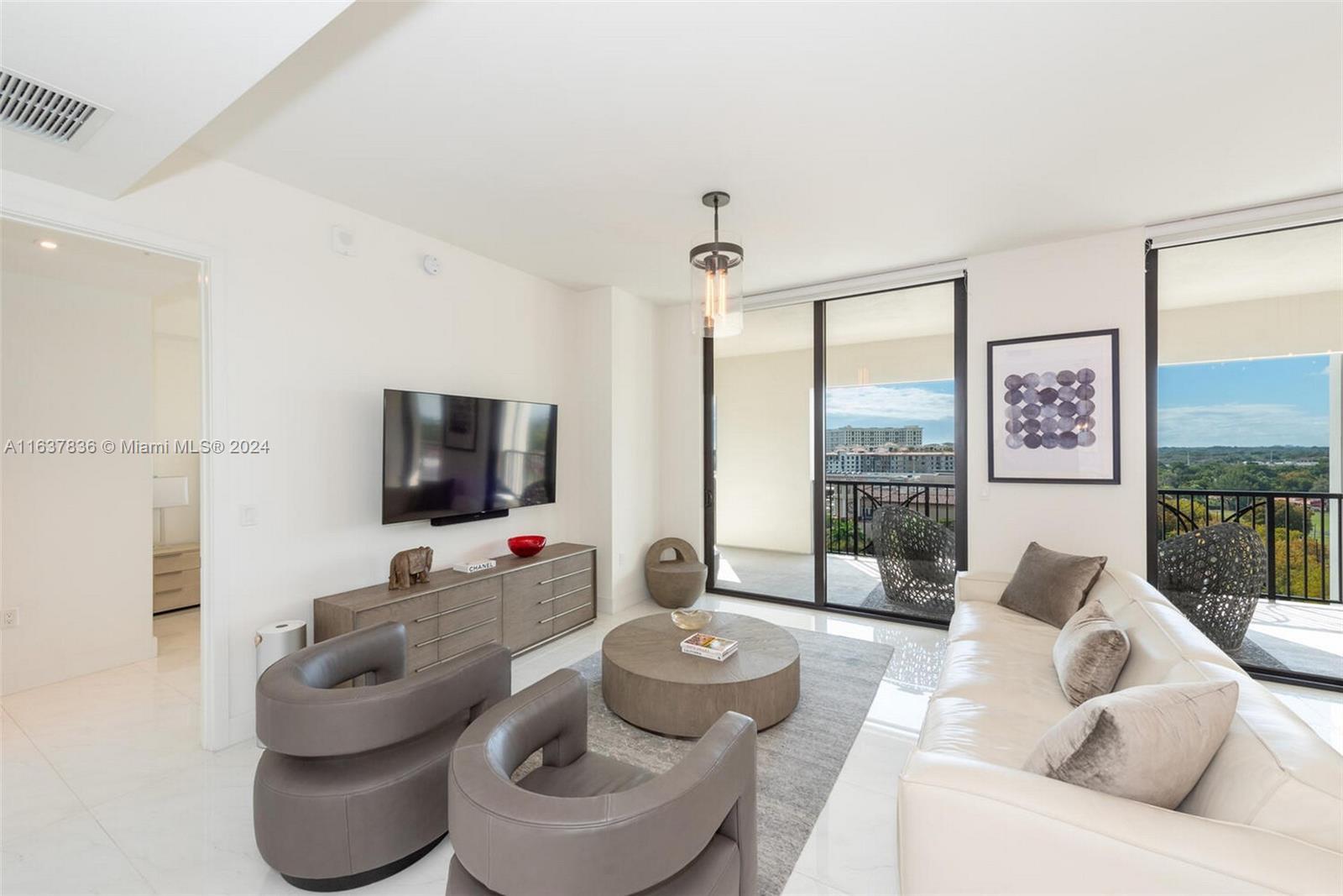 301 Altara Ave, Coral Gables FL 33146 photo 5