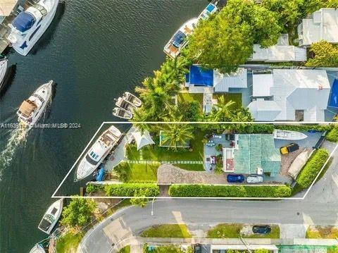 2500 NW North River Dr # 0, Miami FL 33125 photo 2
