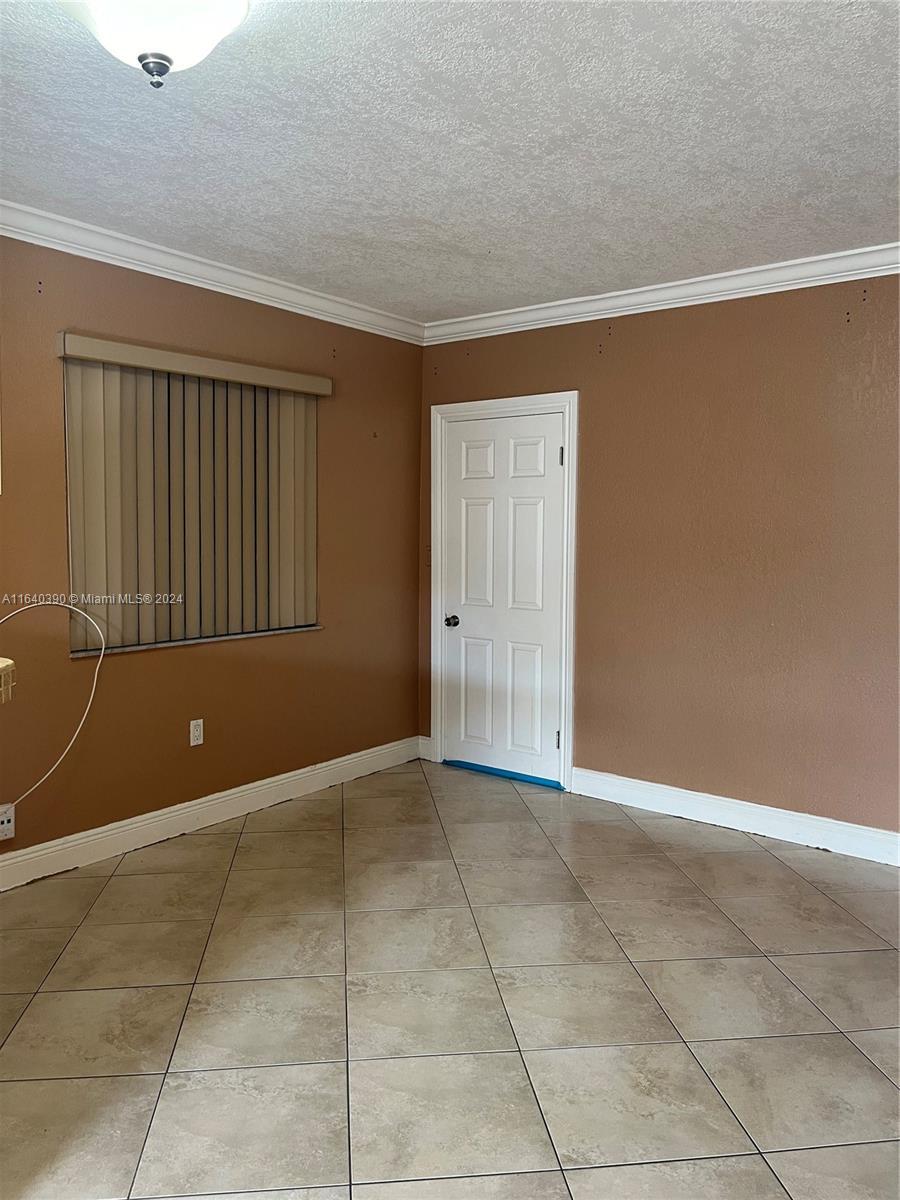 1000 E 8th Ct # 4, Hialeah FL 33010 photo 4