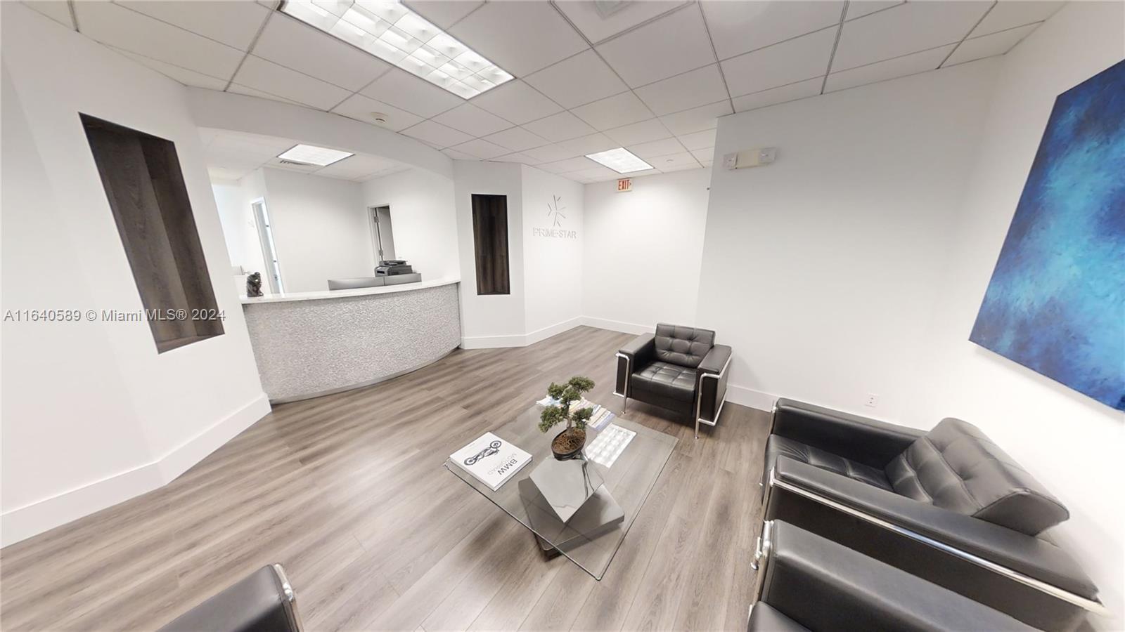 175 SW 7th St # 1612, Miami FL 33130 photo 3
