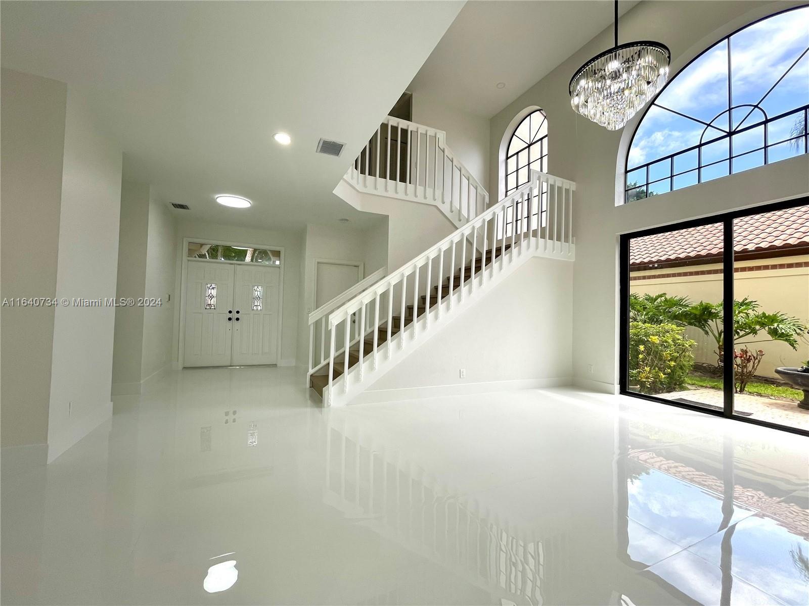 23464 S Mirabella Cir S, Boca Raton FL 33433 photo 3