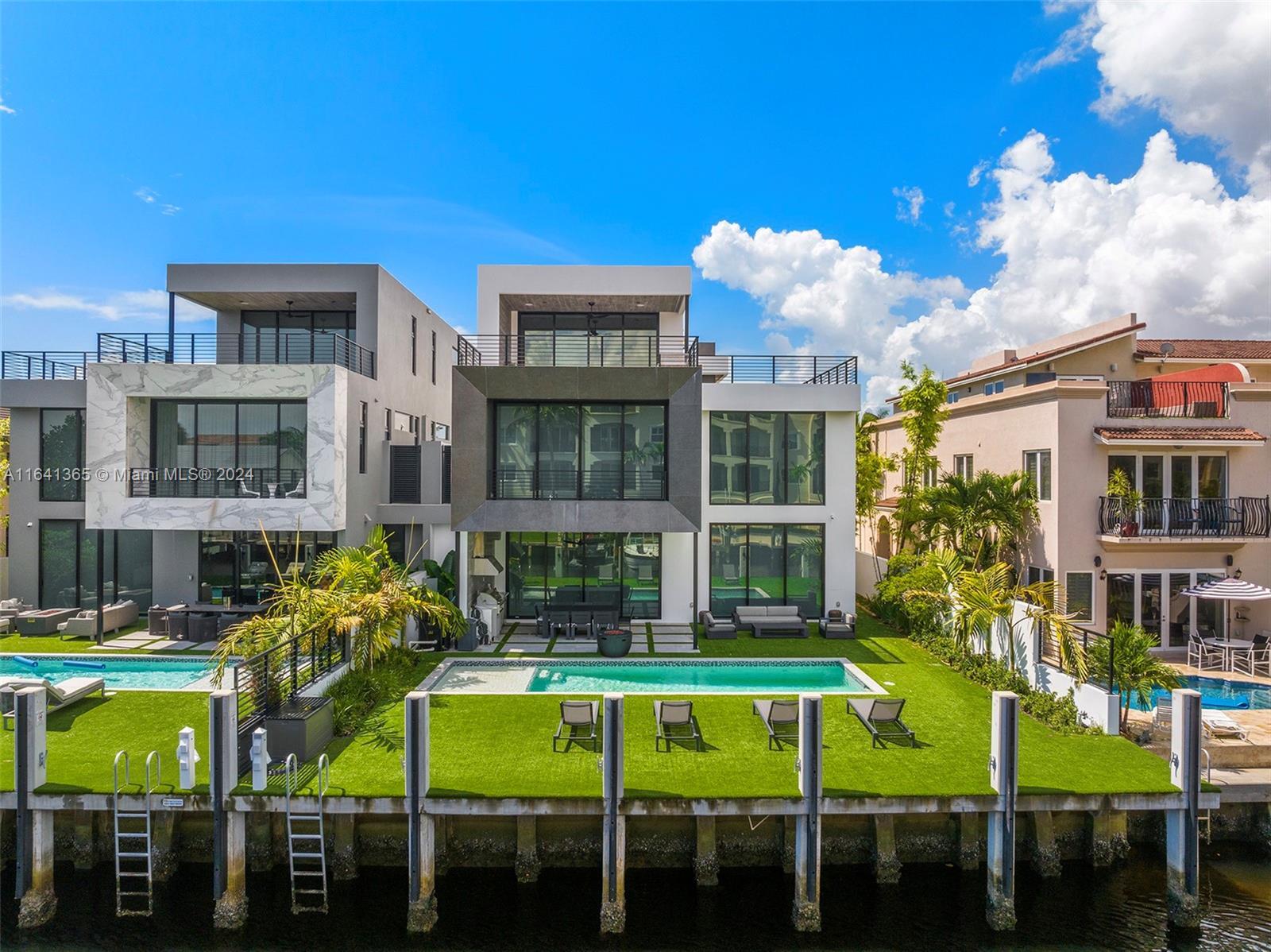 2719 NE 14th St, Fort Lauderdale FL 33304