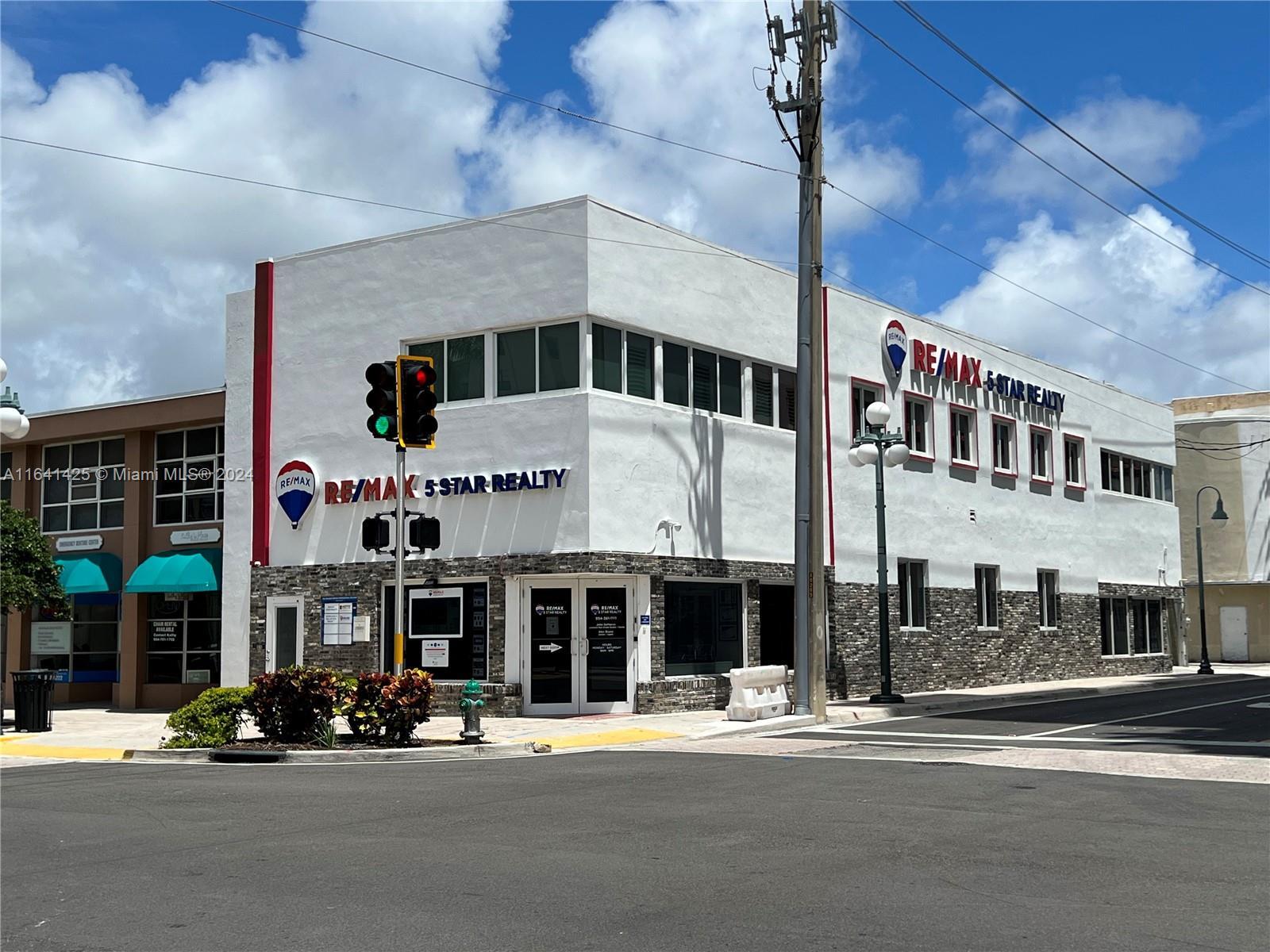 1901 Harrison St # 110, Hollywood FL 33020