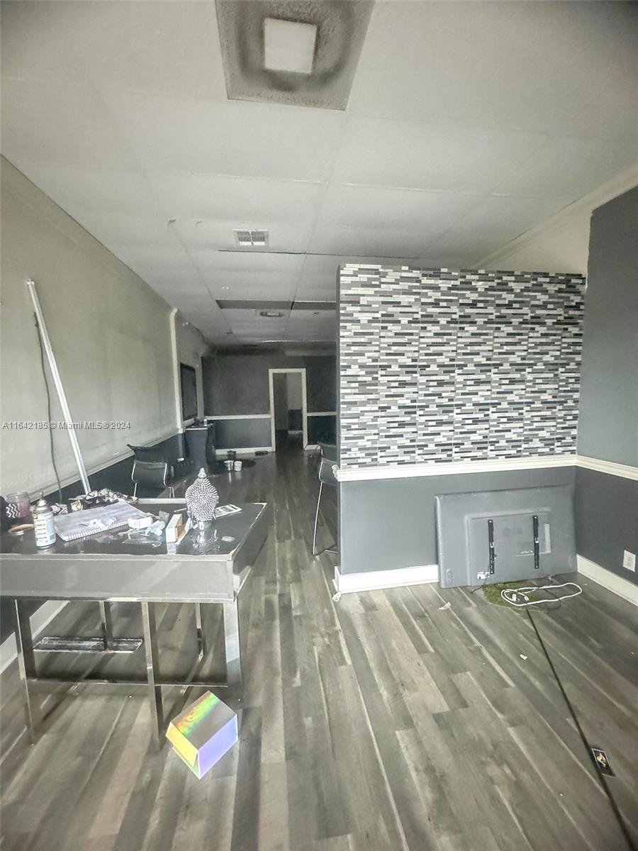 2991 W Commercial Blvd, Fort Lauderdale FL 33309 photo 5