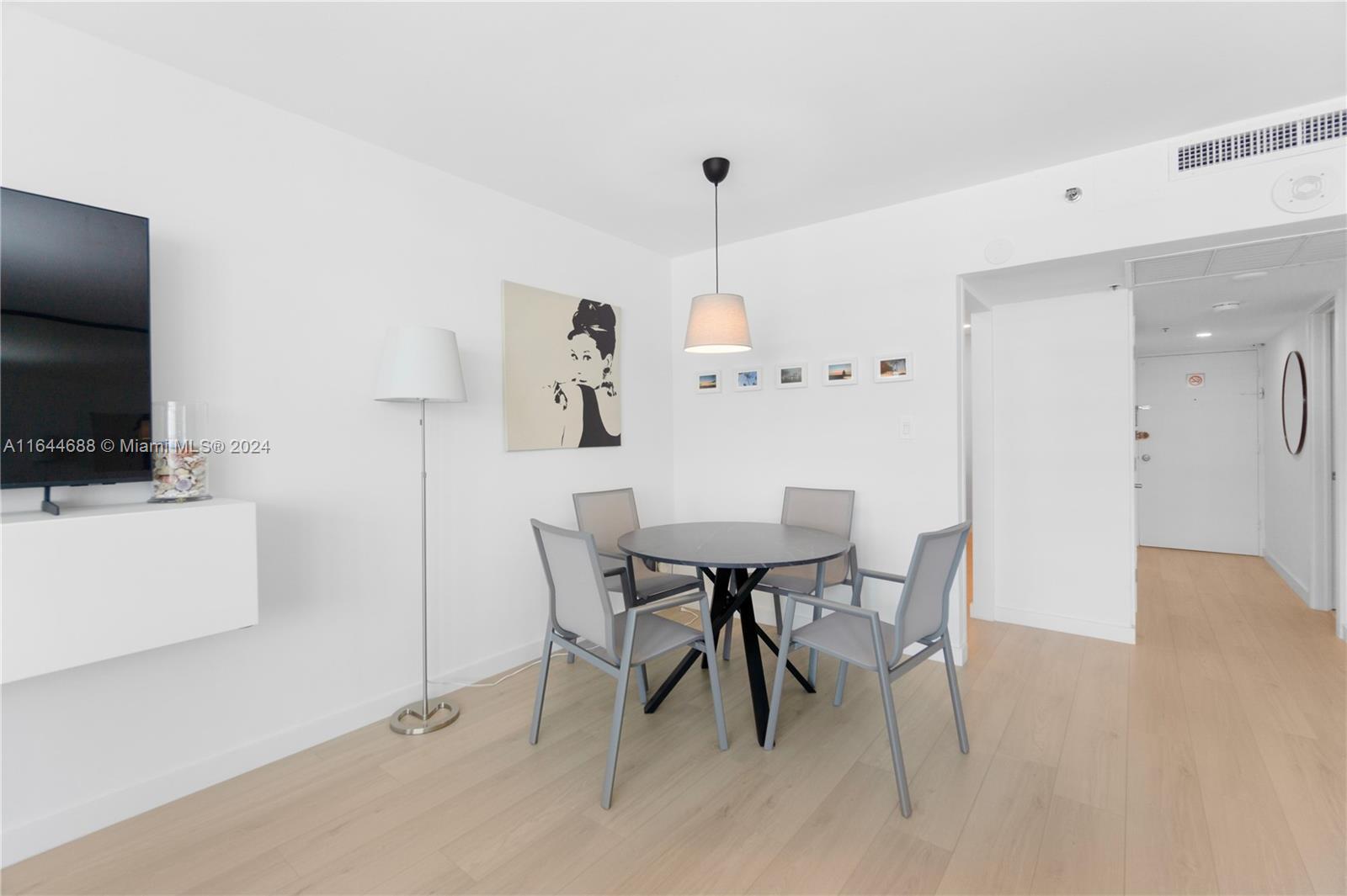 100 Lincoln Rd # 1104, Miami Beach FL 33139 photo 5