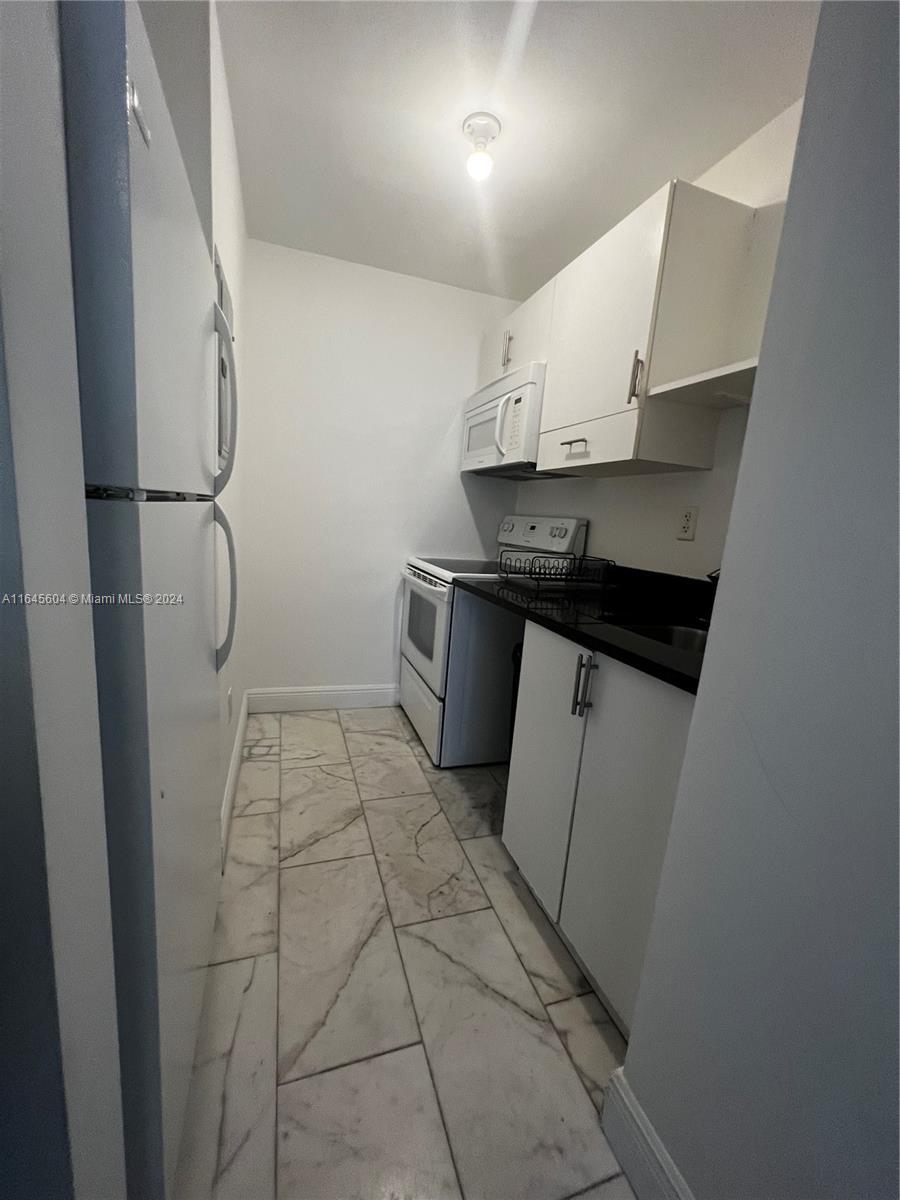 920 Jefferson Ave # 3, Miami Beach FL 33139 photo 3