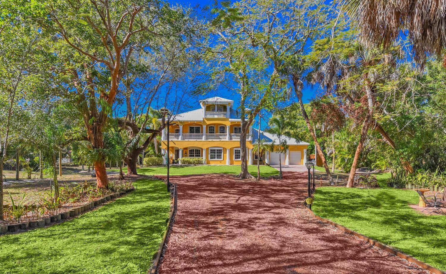 8053 S Indian River Drive, Fort Pierce FL 34982