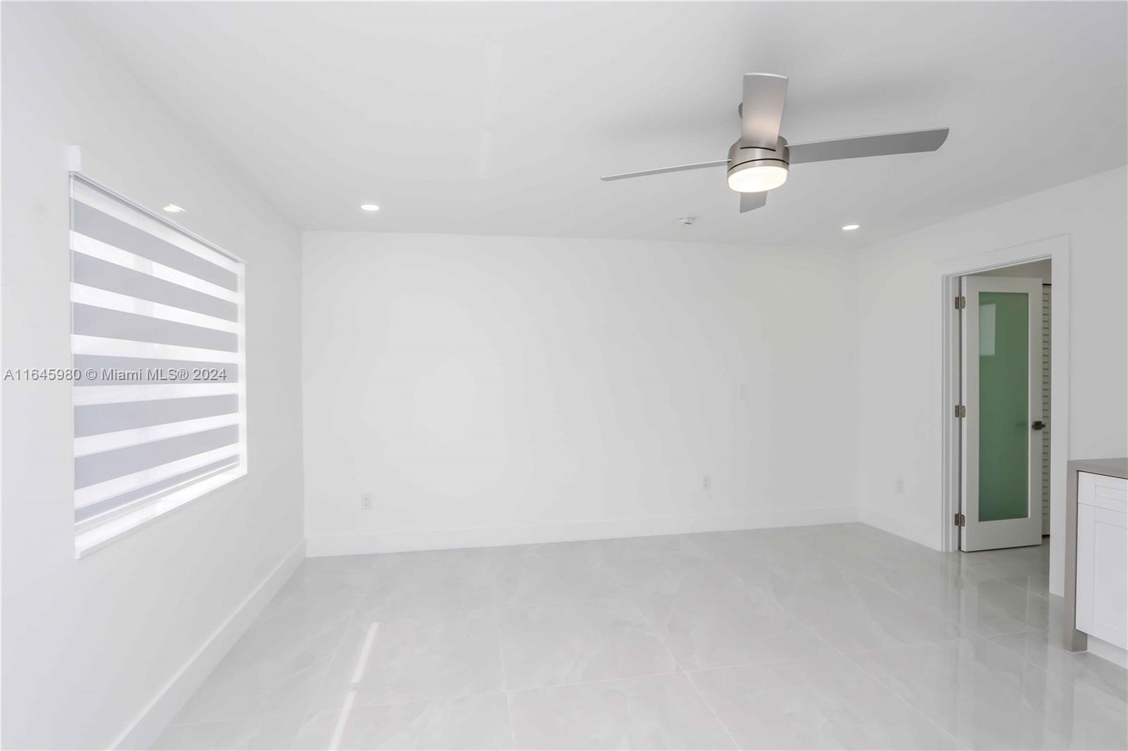 11001 SW 220th St # B, Miami FL 33170 photo 3