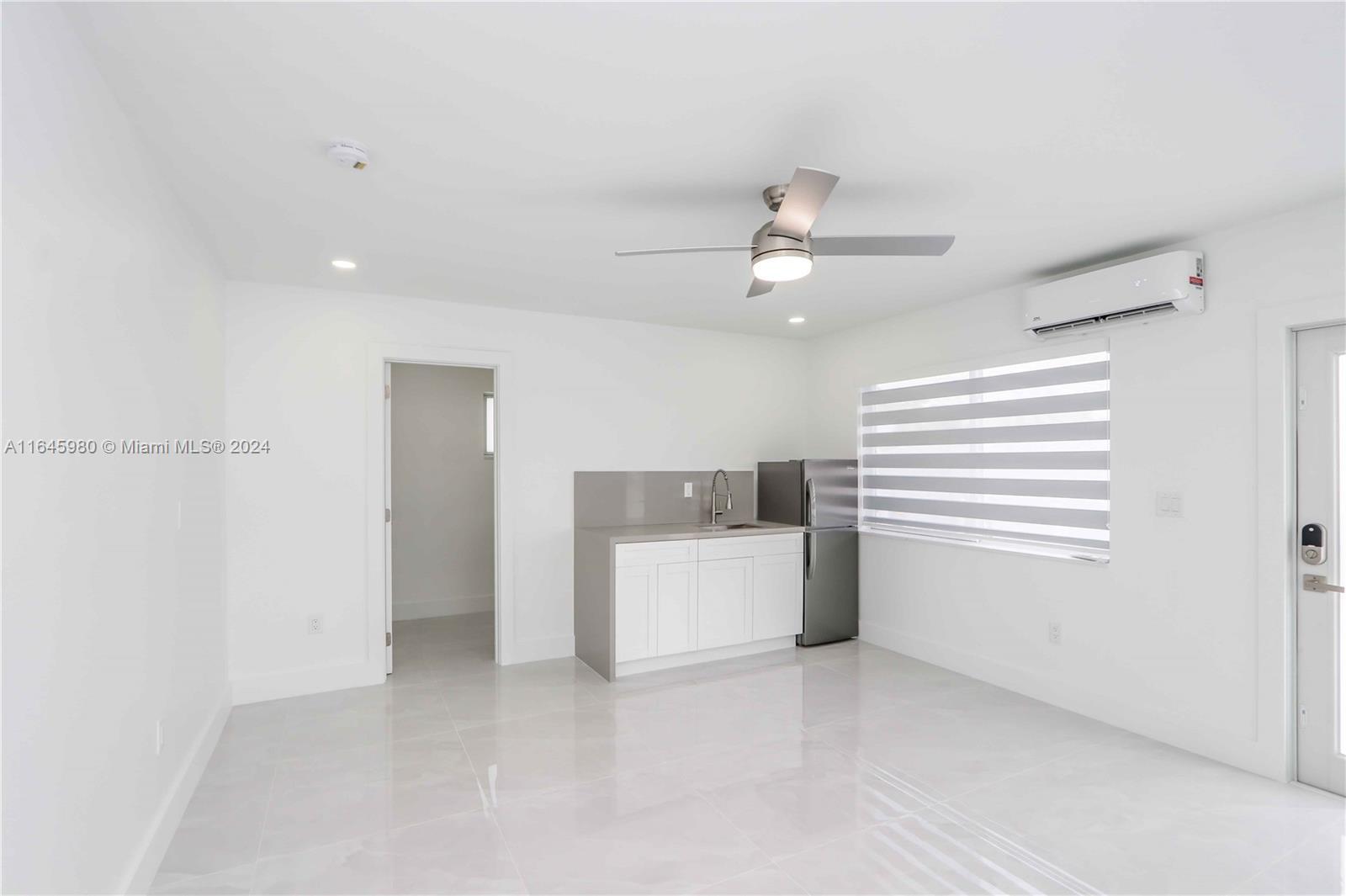 11001 SW 220th St # B, Miami FL 33170 photo 4