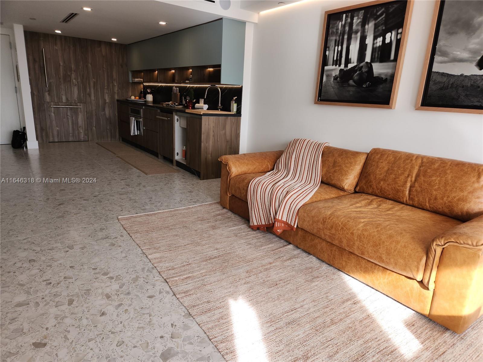 2555 Collins Ave # 306, Miami Beach FL 33140 photo 4