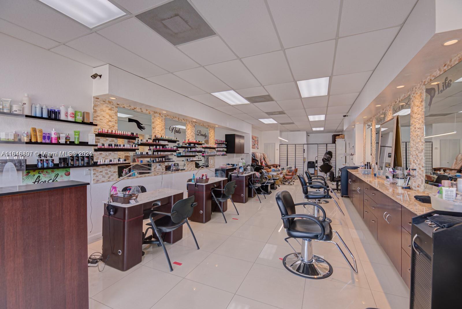 SW Full Beauty Salon near FIU, Miami FL 33184