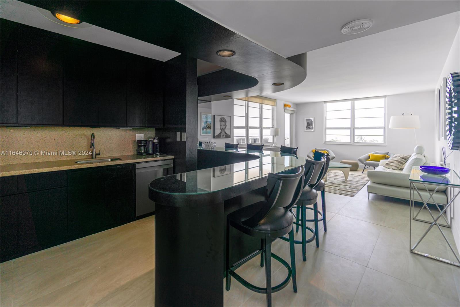 100 Lincoln Rd # 548, Miami Beach FL 33139 photo 3