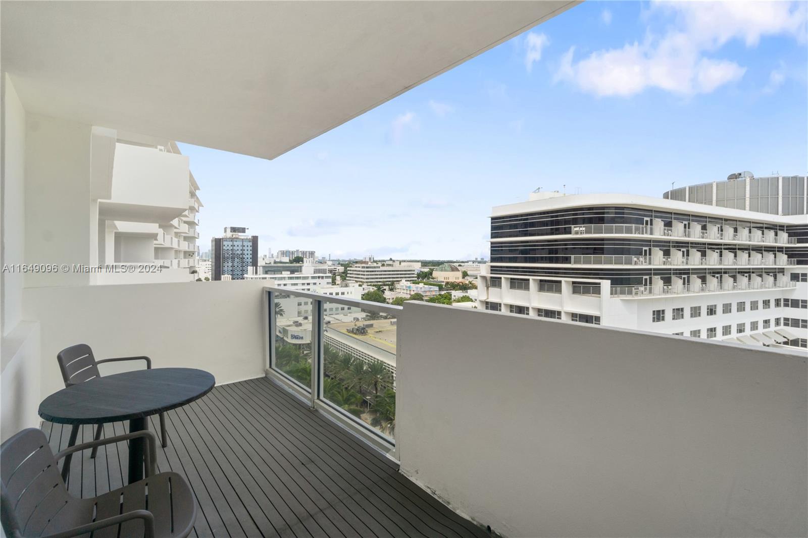 Miami Beach, FL 33139 photo 2