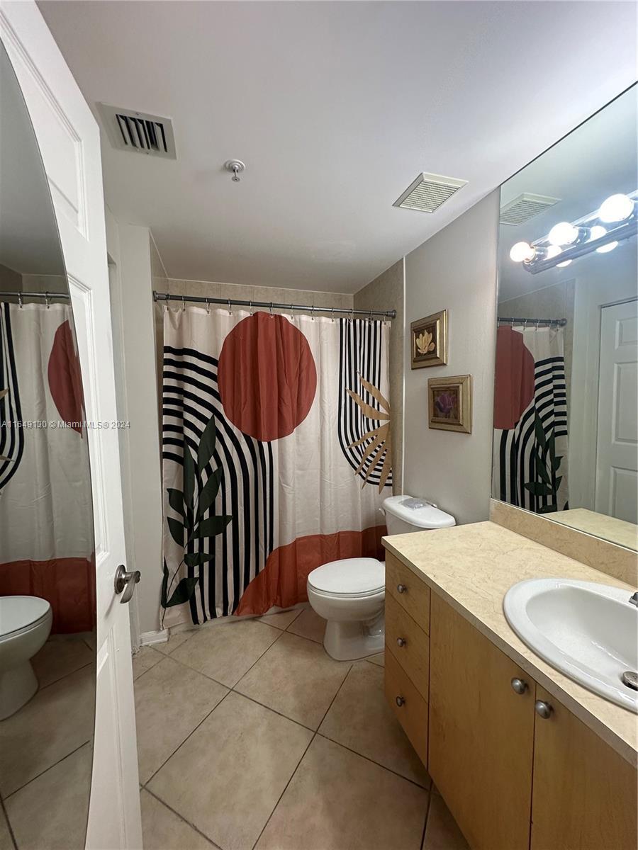 2630 SW 28th St # 46, Miami FL 33133 photo 3