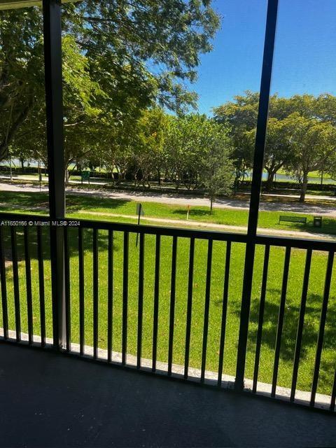 3475 N Country Club Dr # 204, Aventura FL 33180 photo 4
