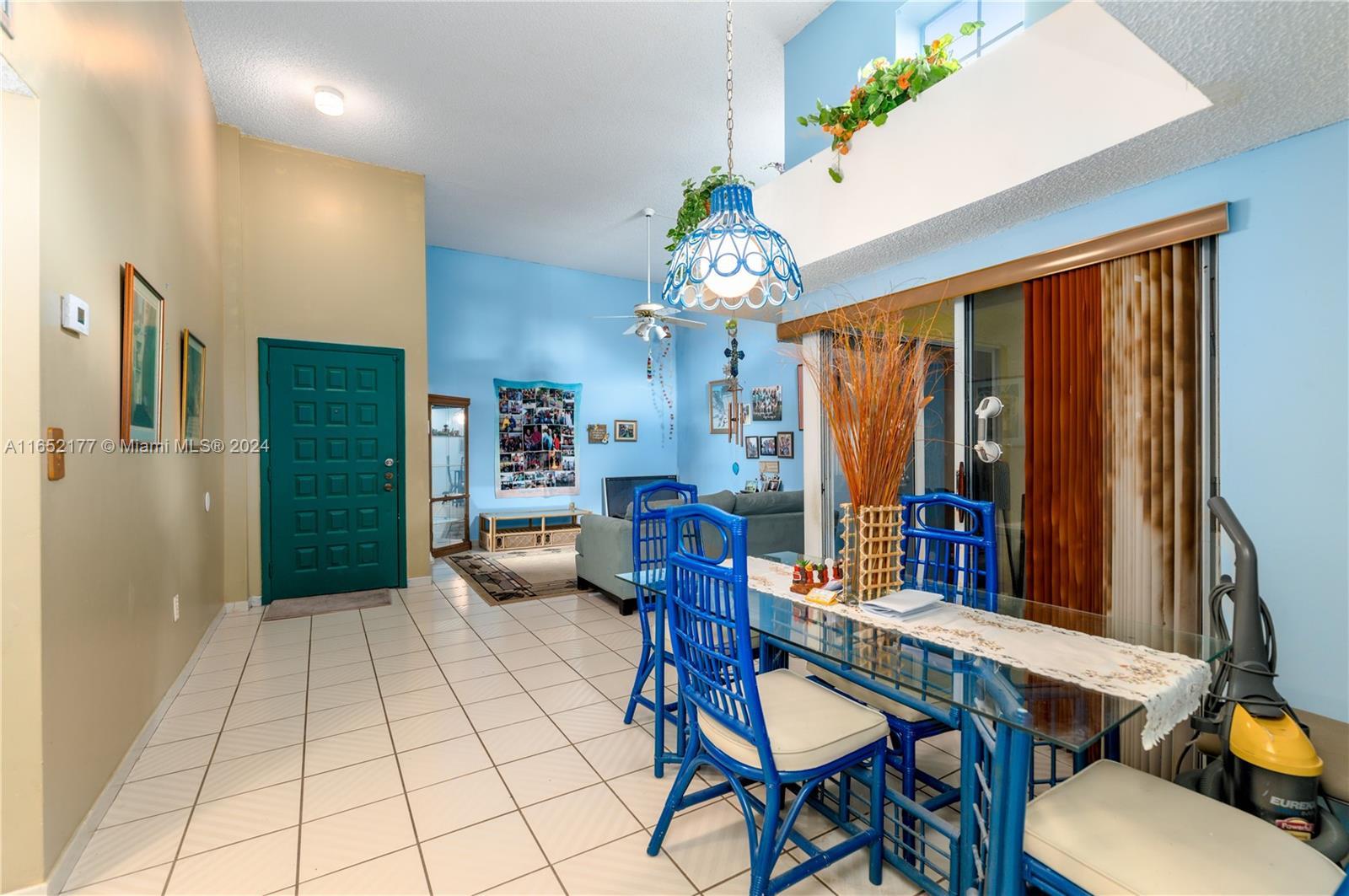 12239 NW 7th St, Miami FL 33182 photo 4