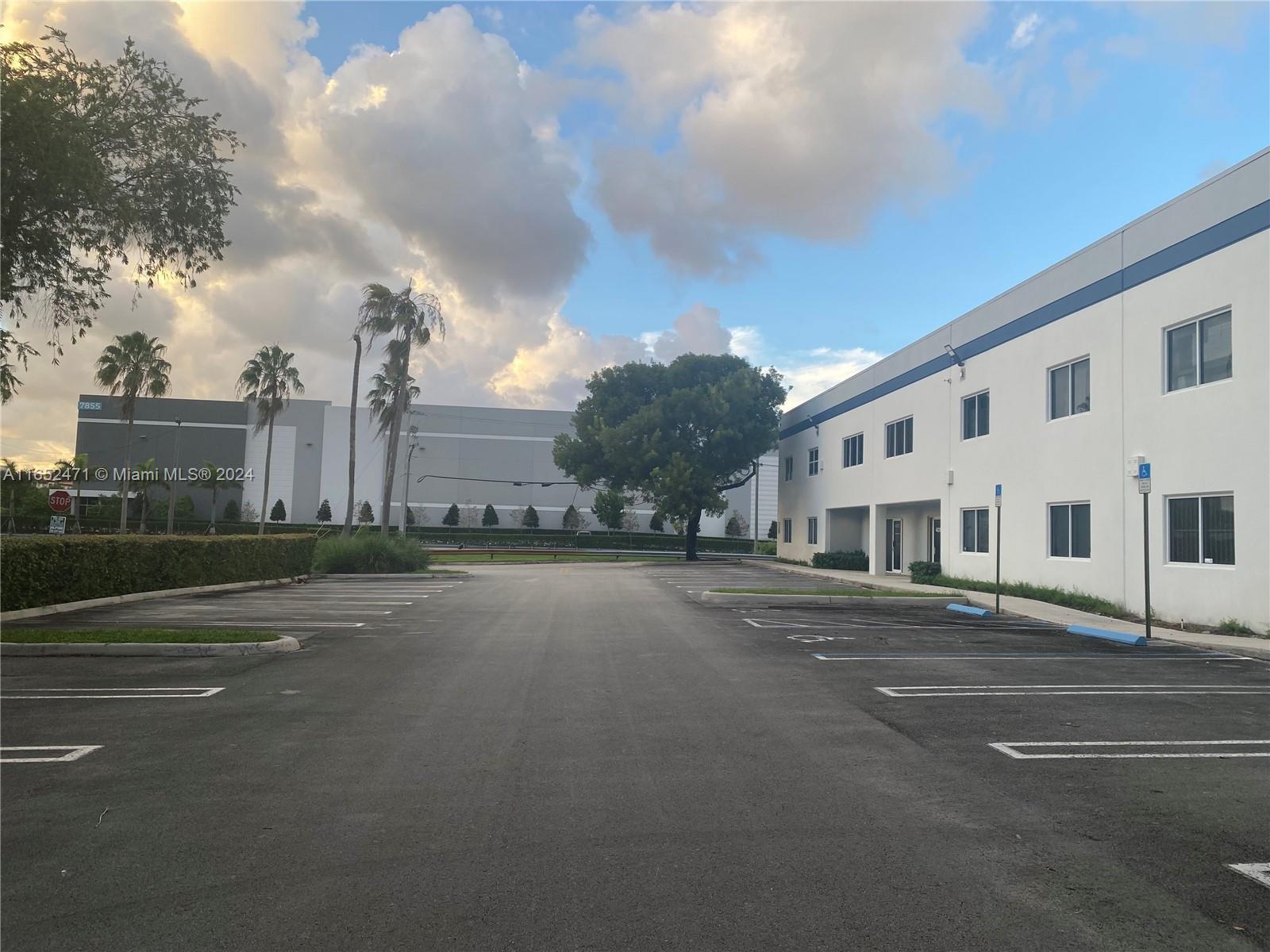 4055 NW 79th Ave, Doral FL 33166 photo 3