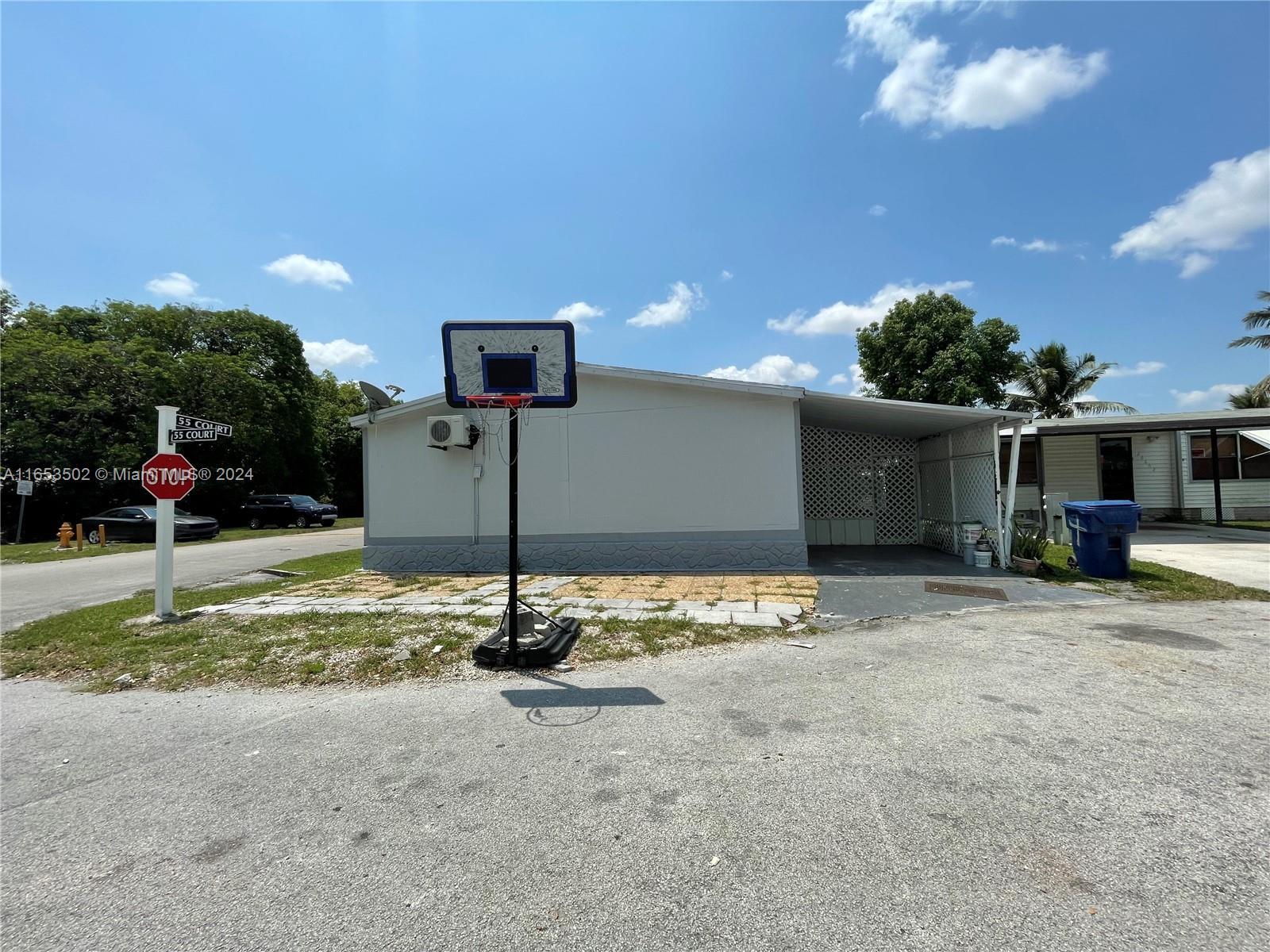 20600 NW 55 CT #0, Miami Gardens FL 33055 photo 3