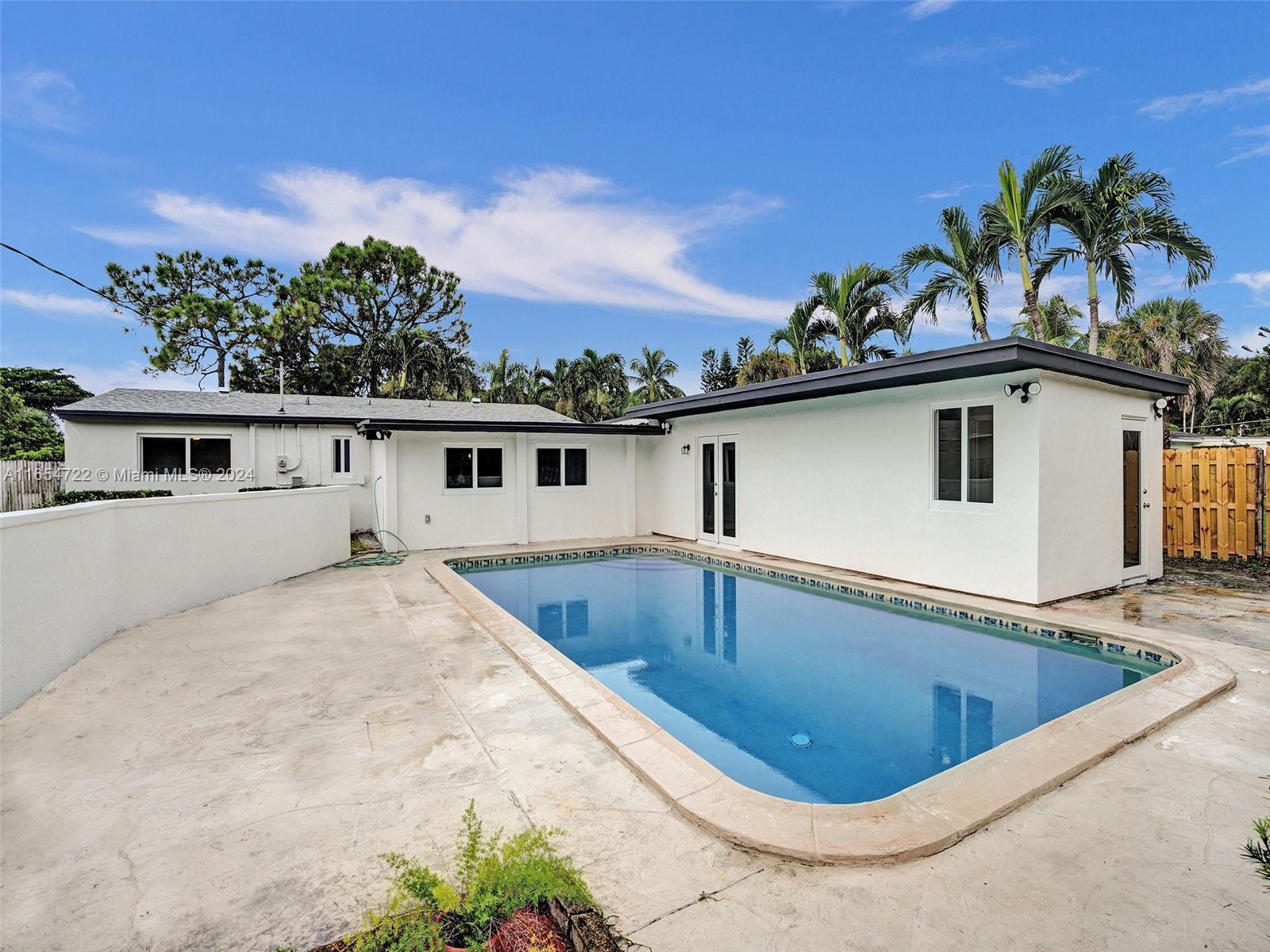 2573 Conroy Dr, North Palm Beach FL 33403 photo 5