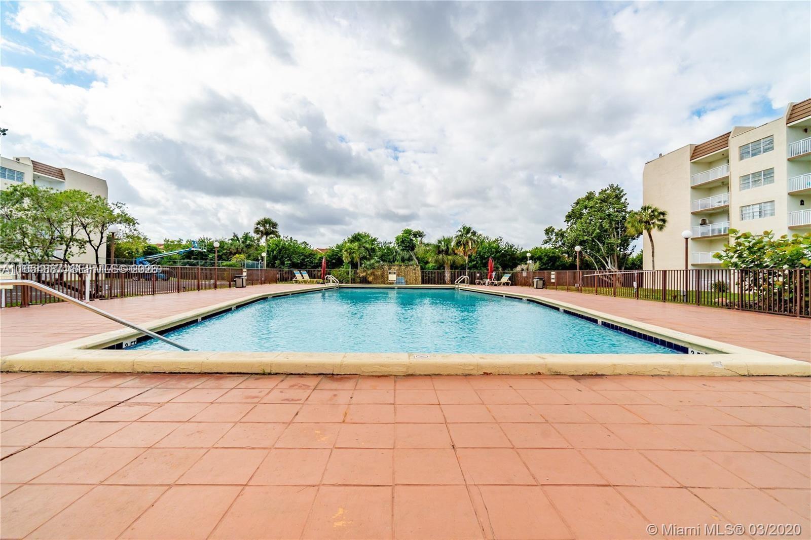 6960 Miami Gardens Dr # 525, Hialeah FL 33015 photo 3