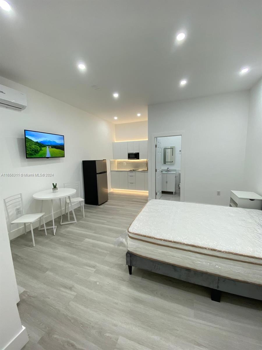 15735 NW 11th St # 2, Pembroke Pines FL 33028
