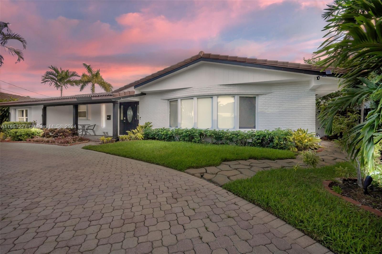 5830 NE 14th Rd, Fort Lauderdale FL 33334 photo 4