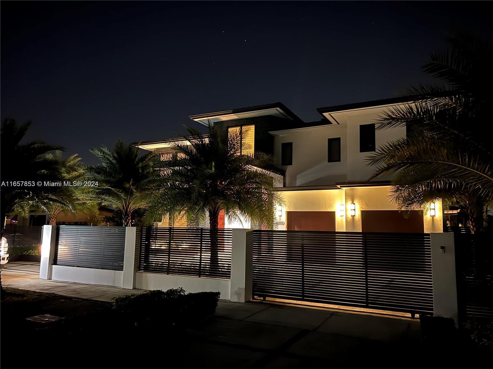 11360 SW 47th, Miami FL 33165 photo 2