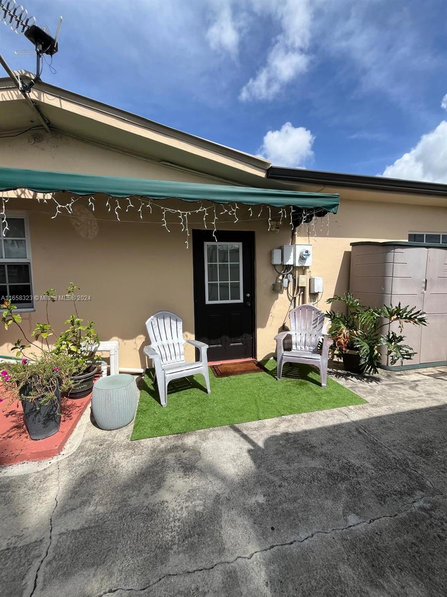 Hialeah, FL 33014