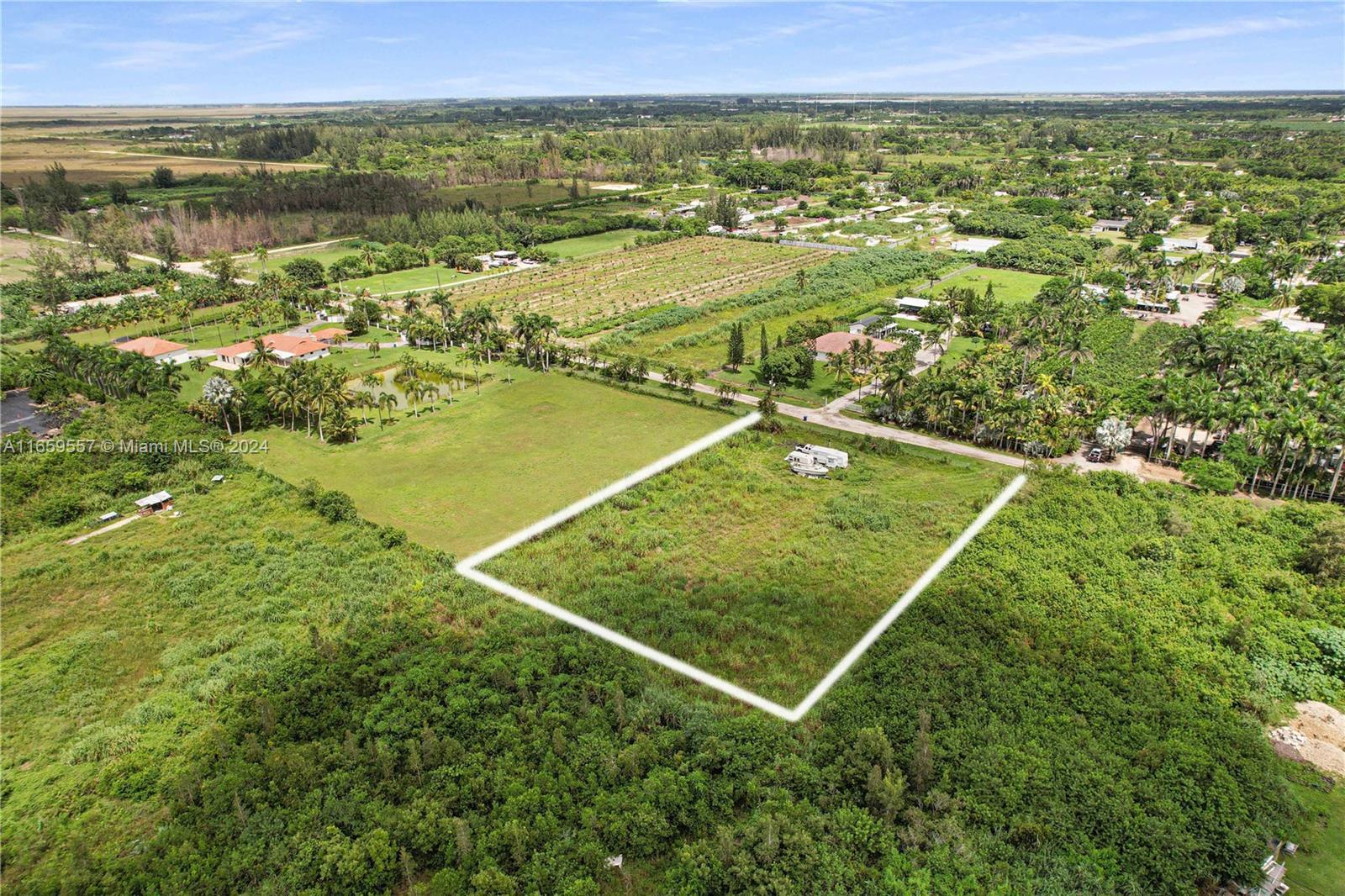 15542 SW 212 ave, Miami FL 33187