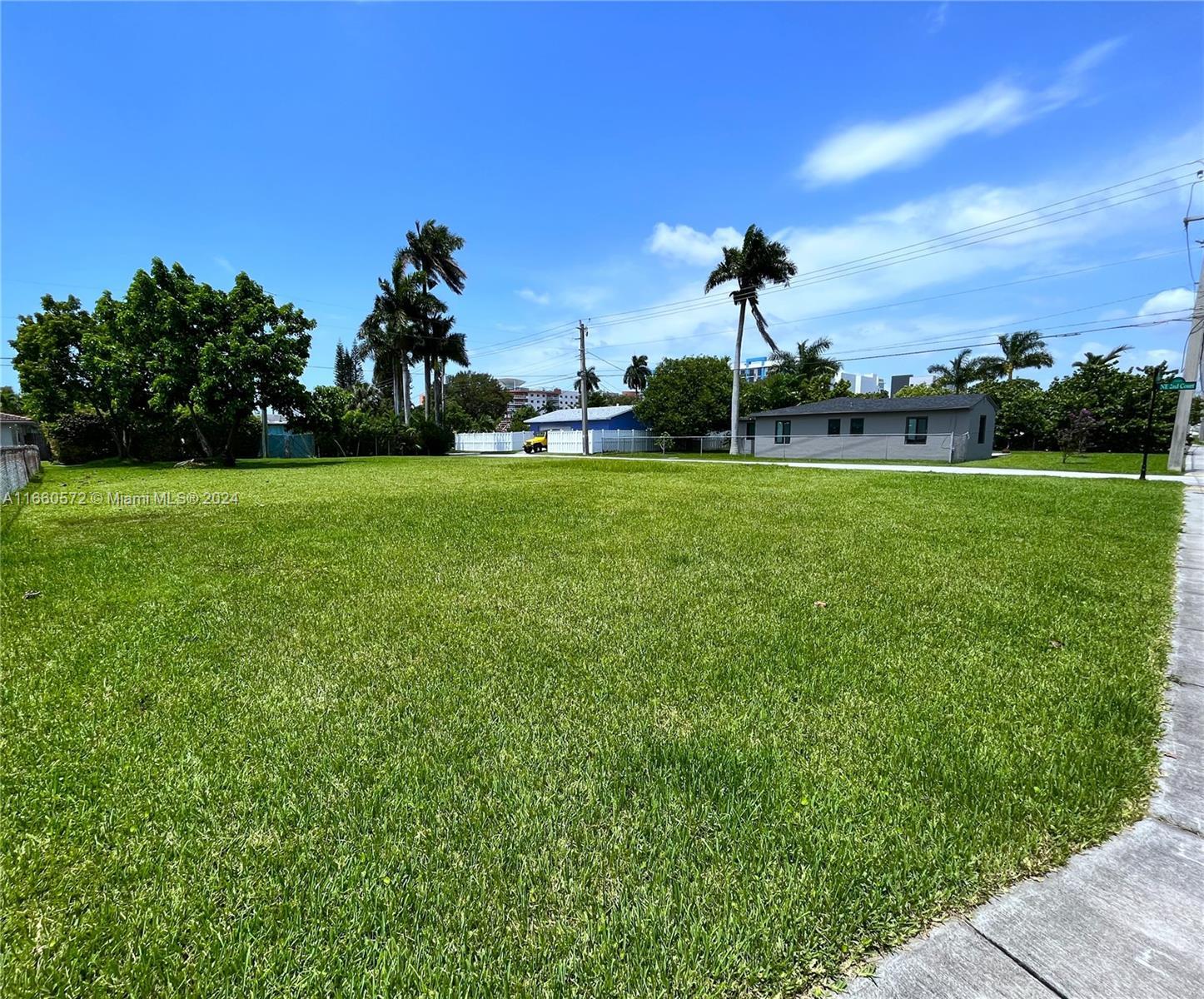 212 NE 1st St, Dania Beach FL 33004 photo 4