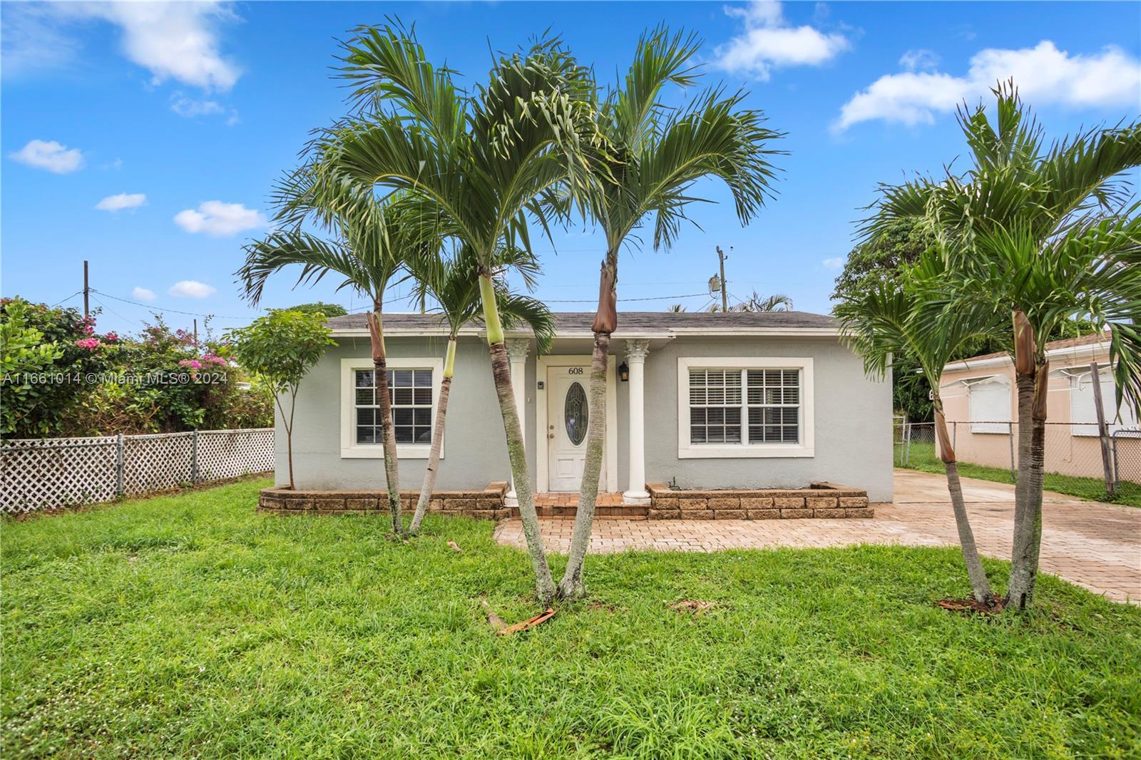 608 Piedmont Rd, West Palm Beach FL 33405