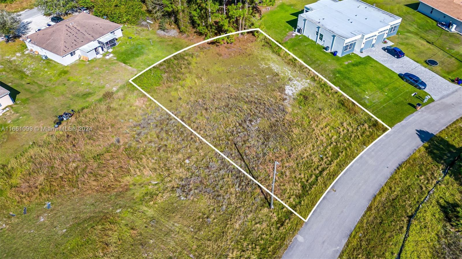5008 Jones Drive, Lehigh Acres FL 33973 photo 3