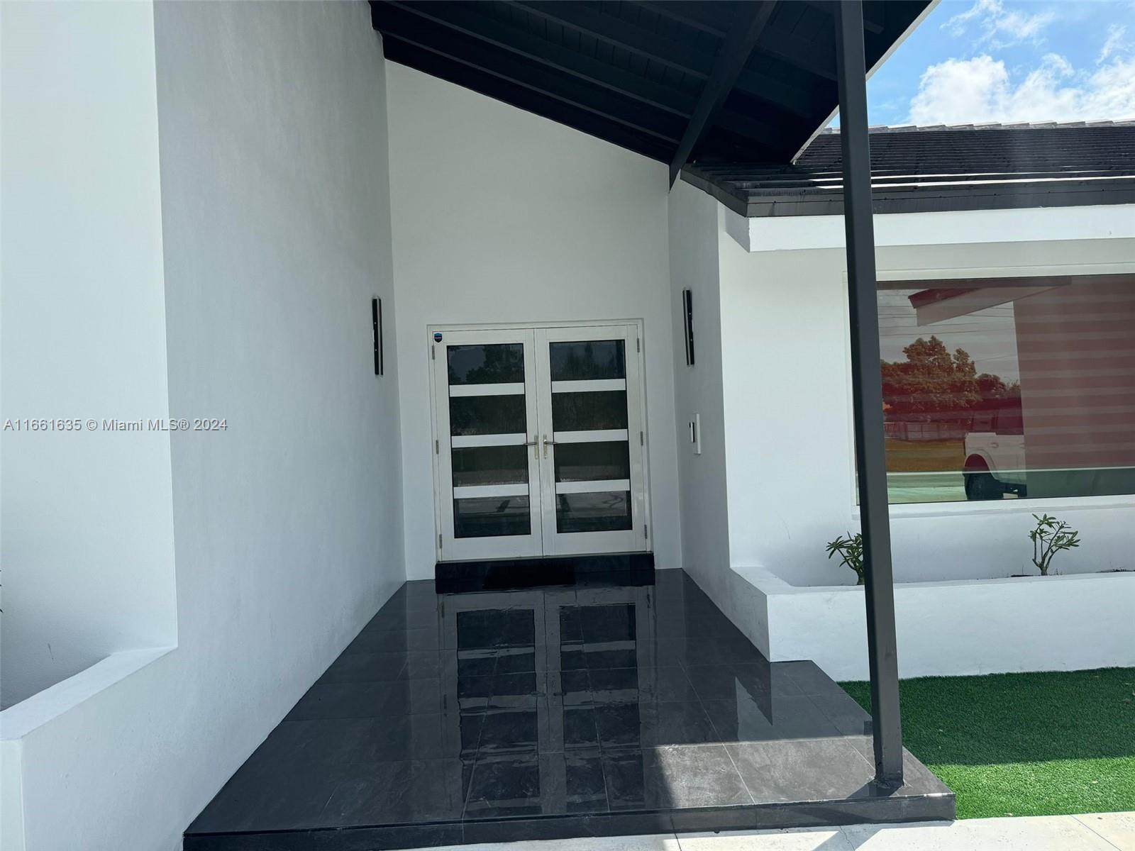 41 NW 136th Ct # 41, Miami FL 33182 photo 3