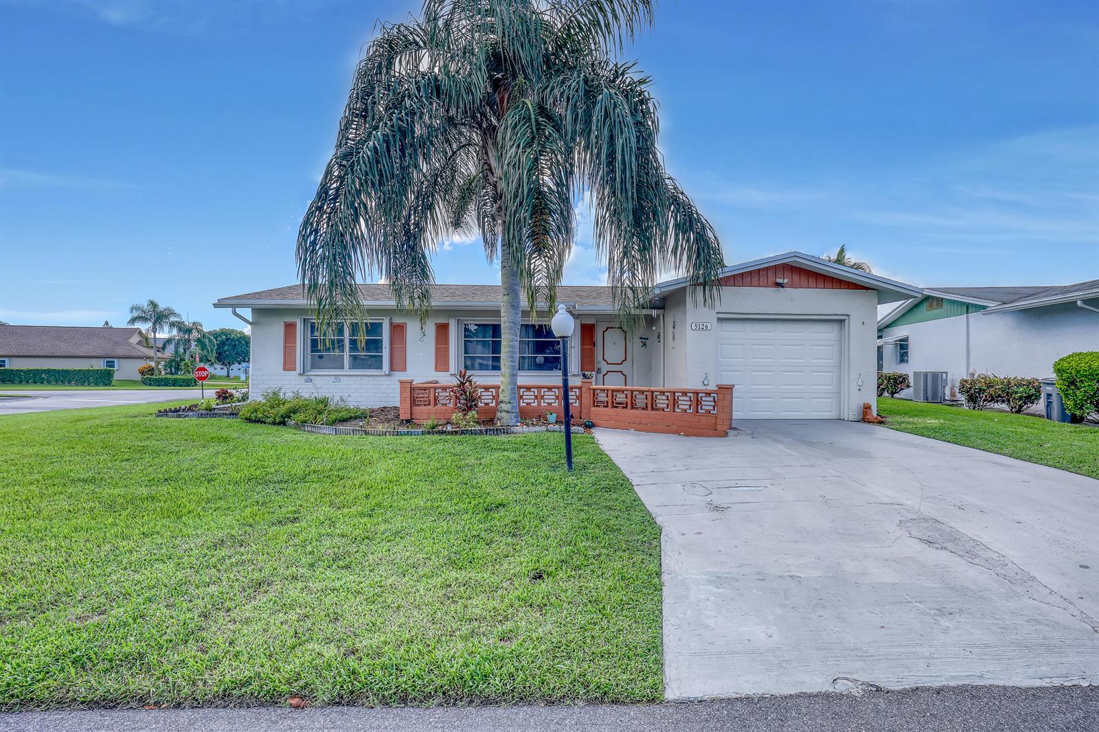 5126 Michael Drive Drive, West Palm Beach FL 33417 photo 3