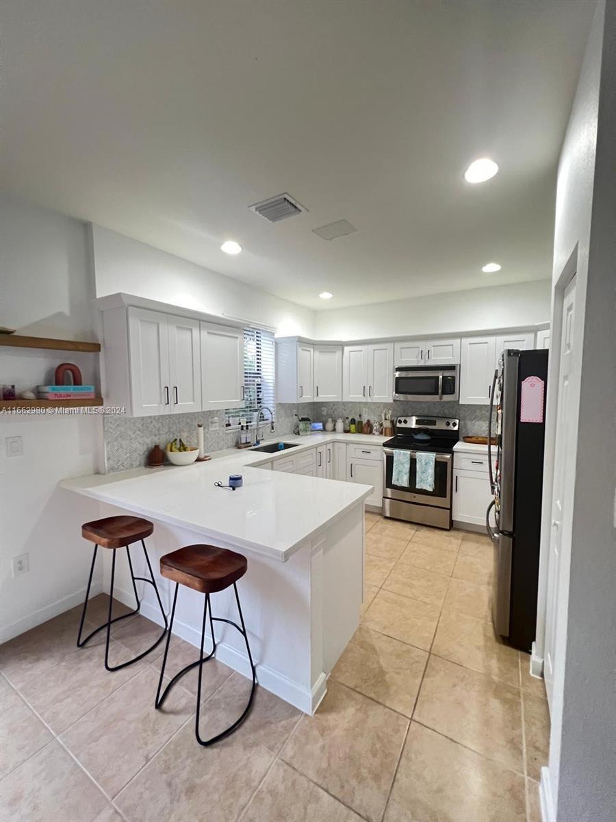 17453 SW 153rd Path, Miami FL 33187 photo 3