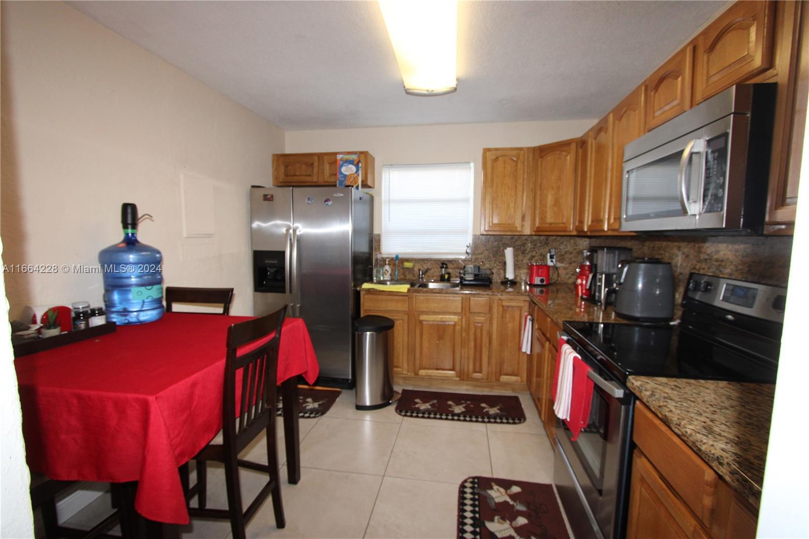 163 W 49th St, Hialeah FL 33012 photo 4