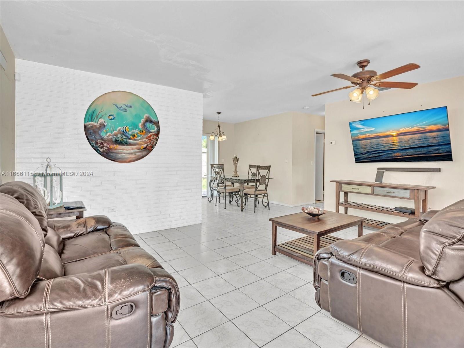 2321 Havana Dr, Miramar FL 33023 photo 5