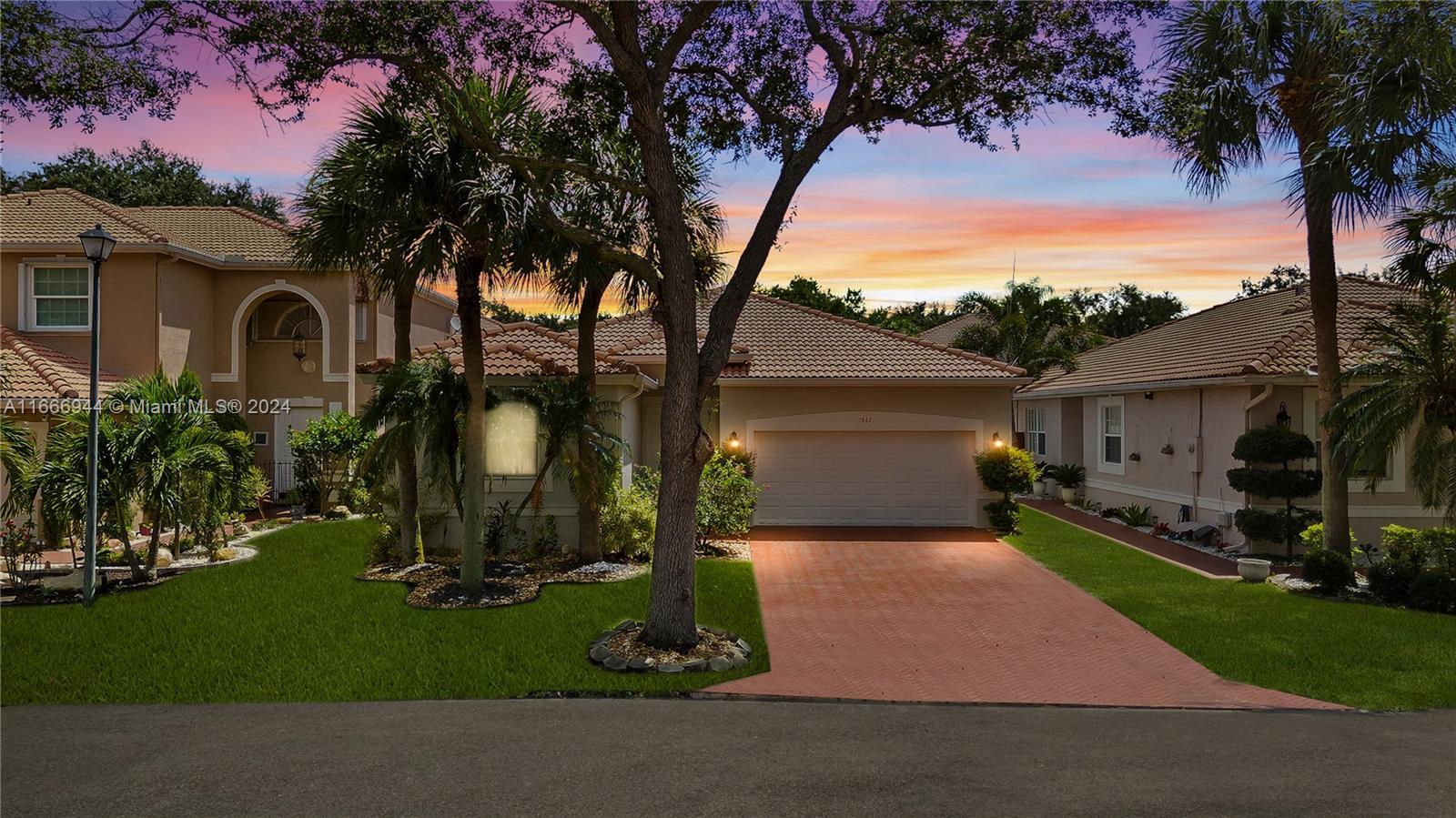 7862 NW 62nd Ter, Parkland FL 33067 photo 4