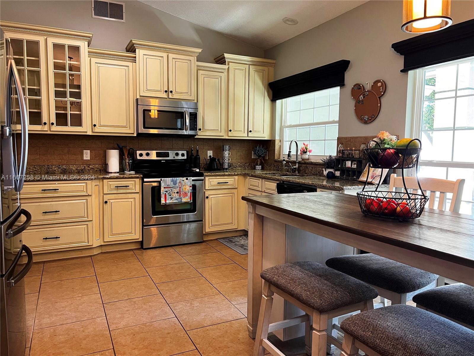14545 Pointe East Trail, Clermont FL 34711 photo 5