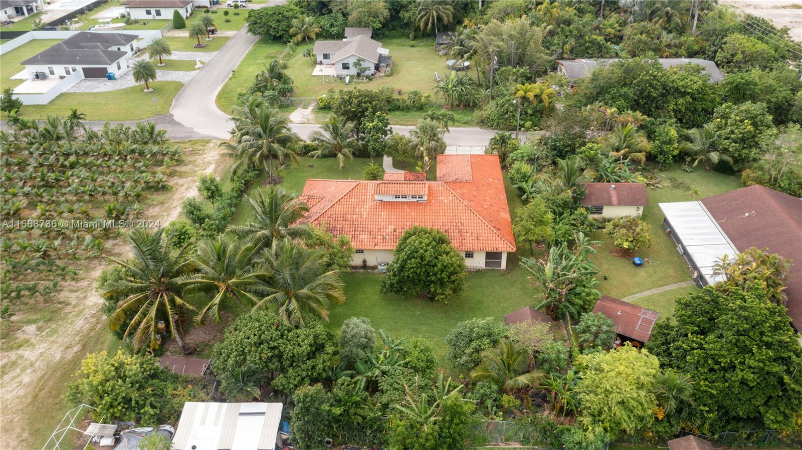 35295 SW 189th Ave, Homestead FL 33034 photo 5