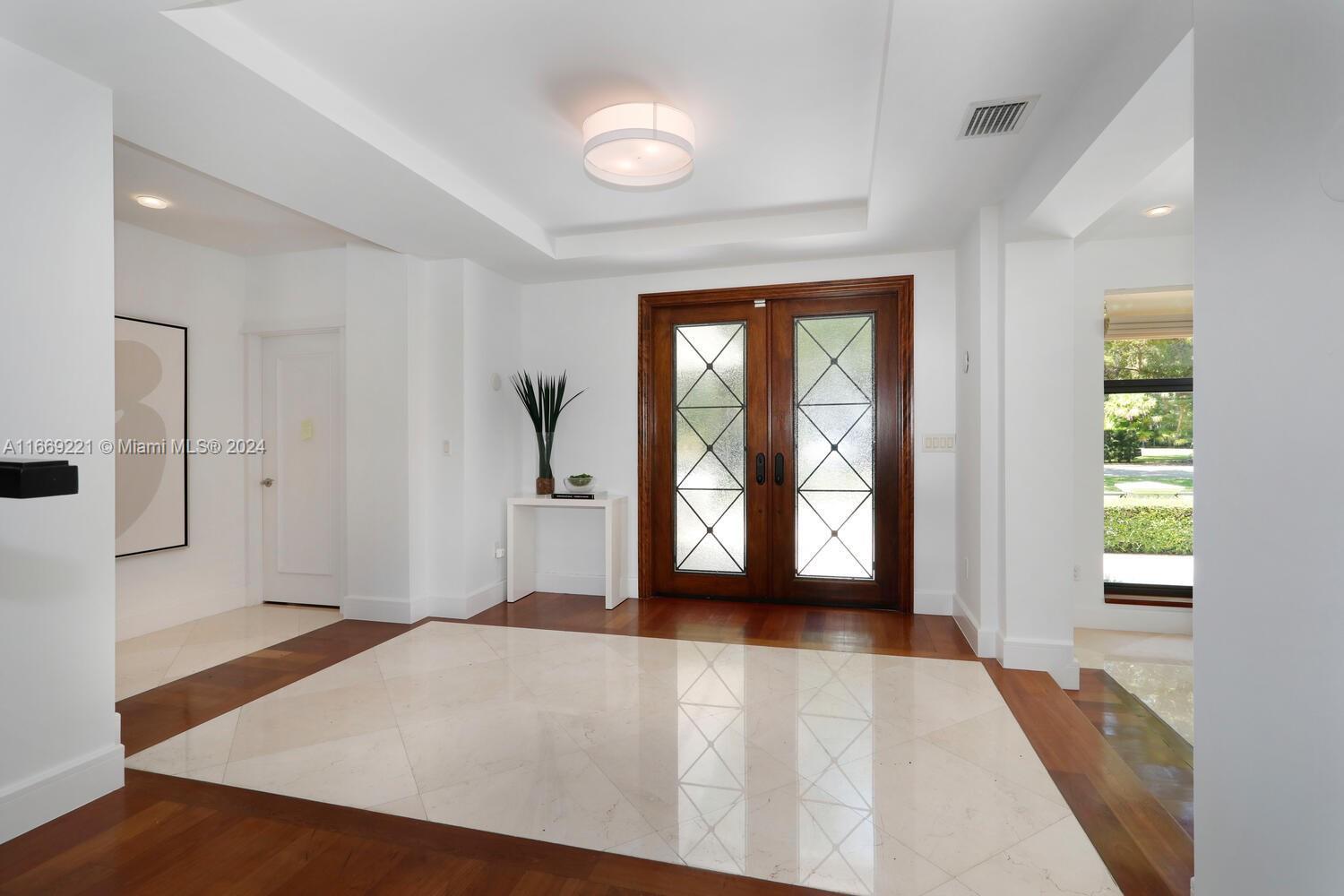 3425 Alhambra Cir, Coral Gables FL 33134 photo 4
