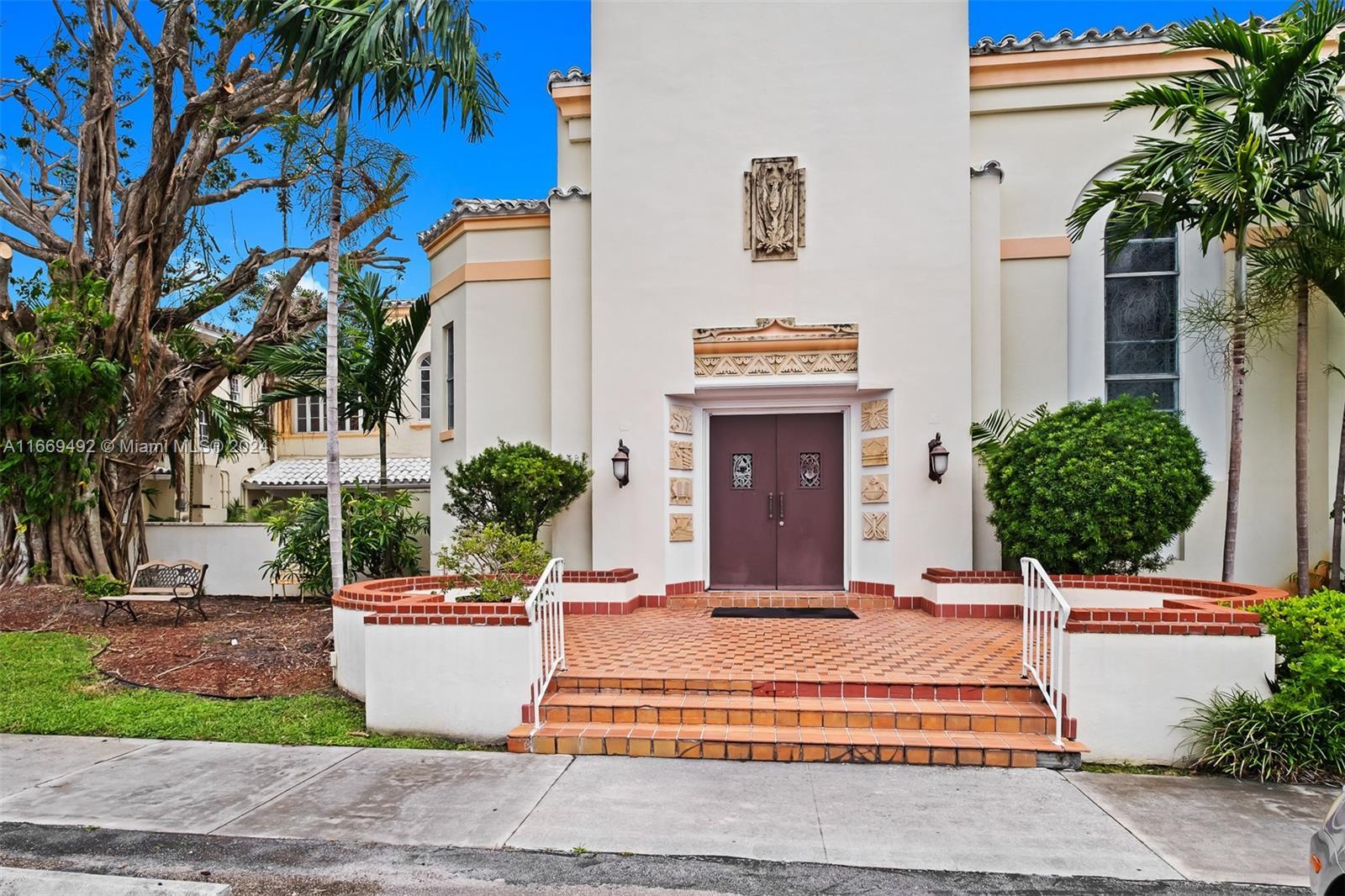 9823 NE 4th Ave, Miami Shores FL 33138 photo 4