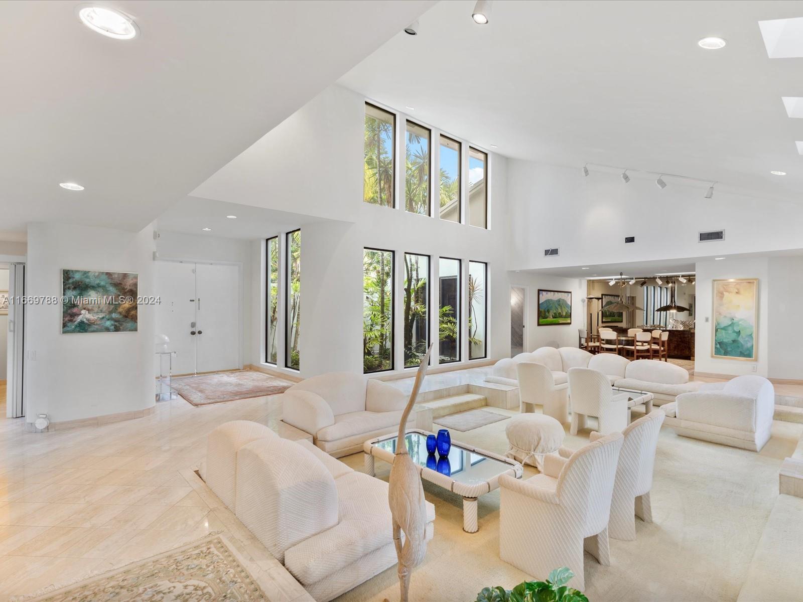 1030 E Cypress Dr, Pompano Beach FL 33069 photo 5