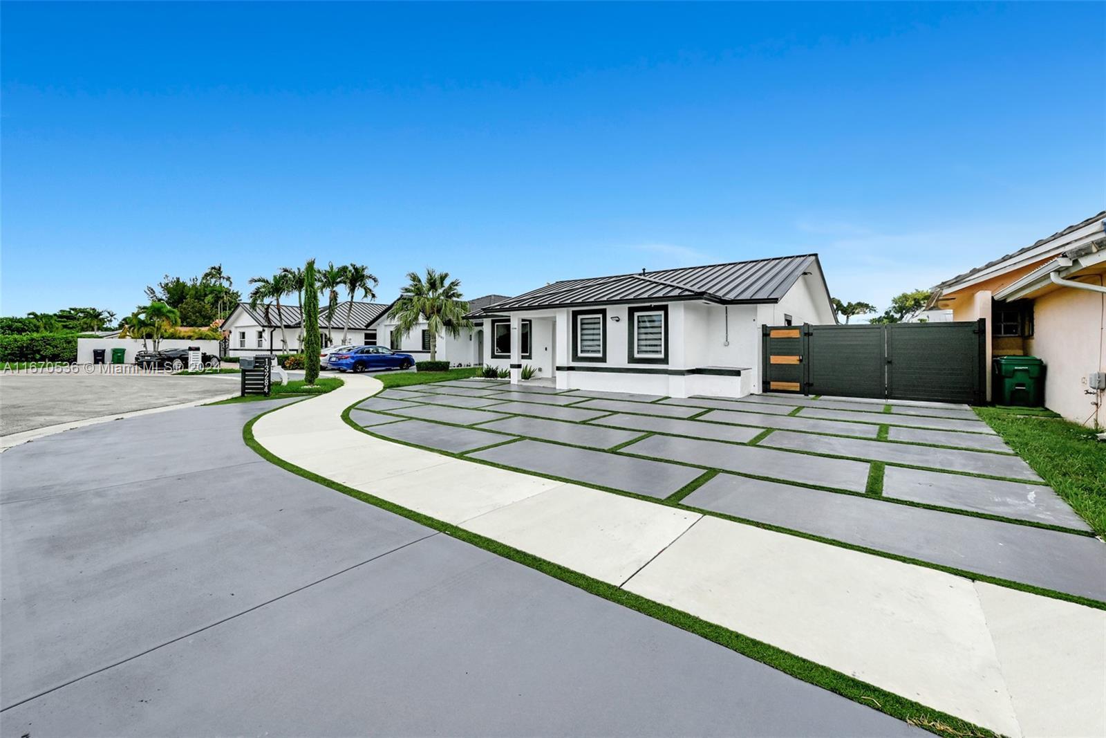 13284 SW 39th Street, Miami FL 33175 photo 2