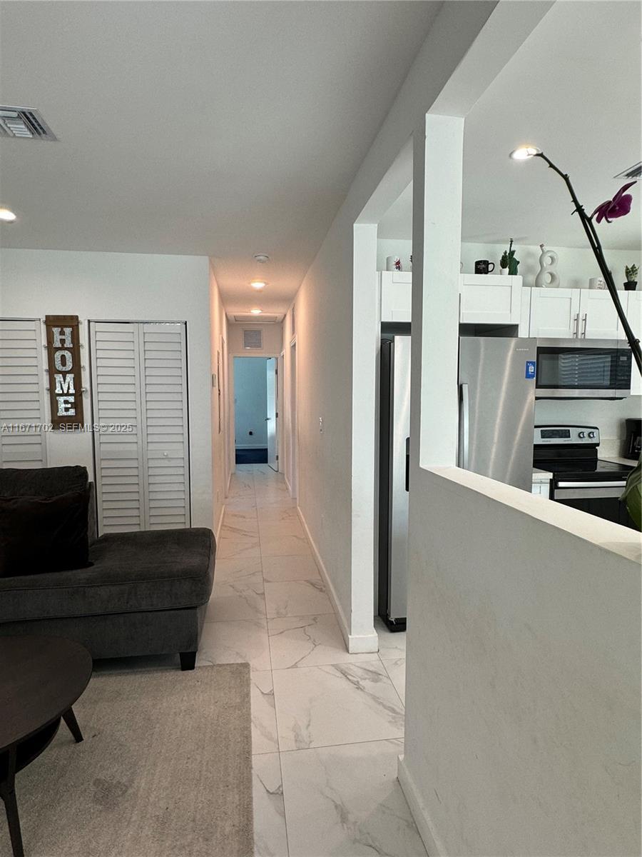 1829 NE 176th St, North Miami Beach FL 33162 photo 5