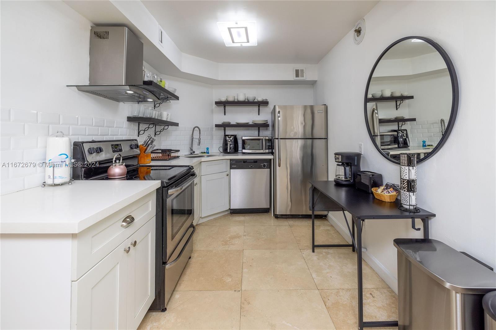 5225 Collins Ave # 1114, Miami Beach FL 33140 photo 5