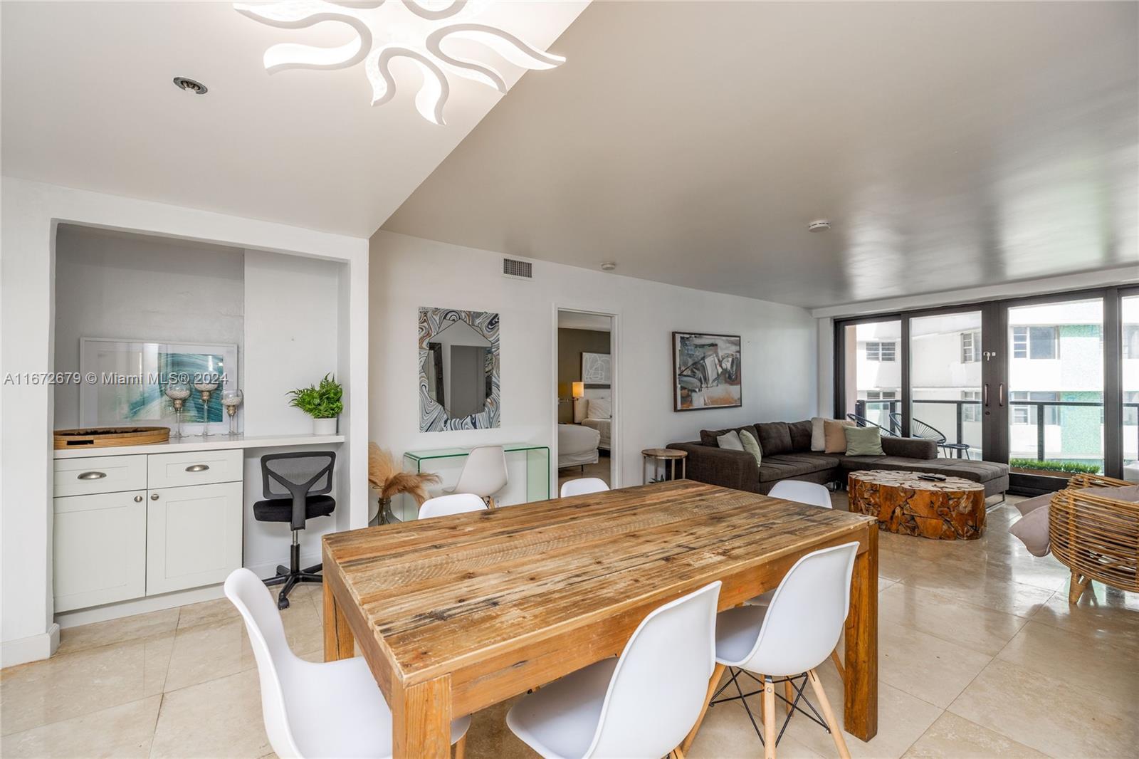 5225 Collins Ave # 1114, Miami Beach FL 33140 photo 4